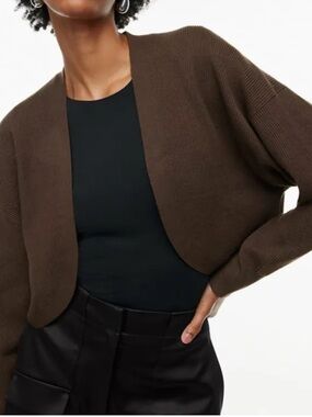 Aritzia Babaton Decision Shrug
